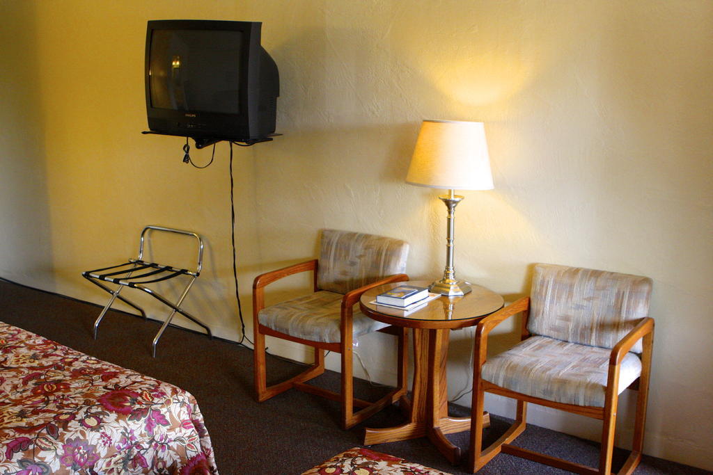 Melody Ranch Motel Paso Robles Δωμάτιο φωτογραφία